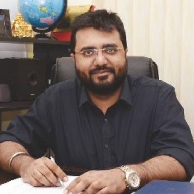 Akshay Daryanani